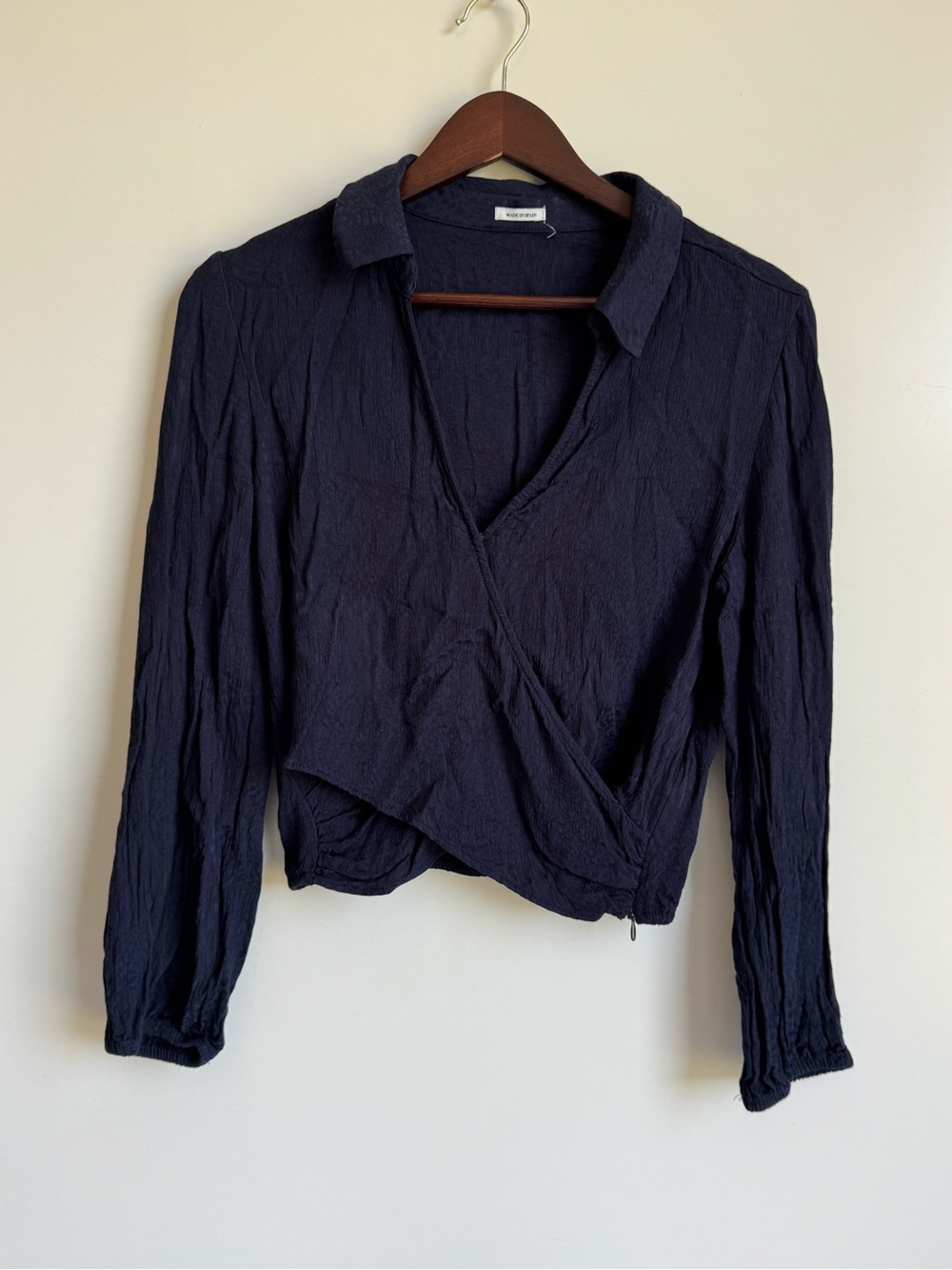 Scalpers Sirtex Blouse Navy Blue Medium Wrap Textured medium Spain puff pleated